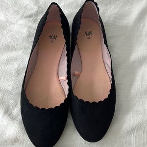 Black flats